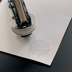 Embosseur Ex-libris nom fleuri
