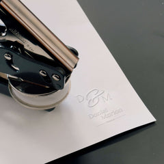 Embosseur Mariage initiales + noms