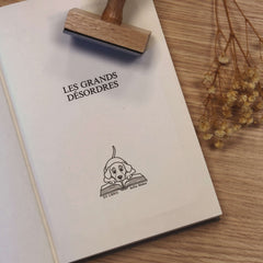 Tampon Ex-libris chien sur livre
